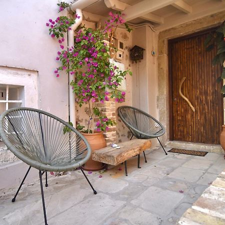 Kidoni Cottage Doukádes エクステリア 写真